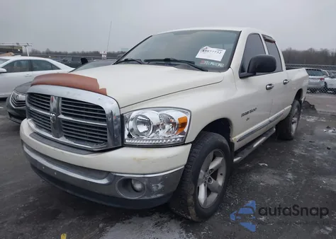 2006 Dodge Ram 1500 Slt/Trx4 Off Road/Sport из США, поврежденный, VIN 1D7HU18N56J189718